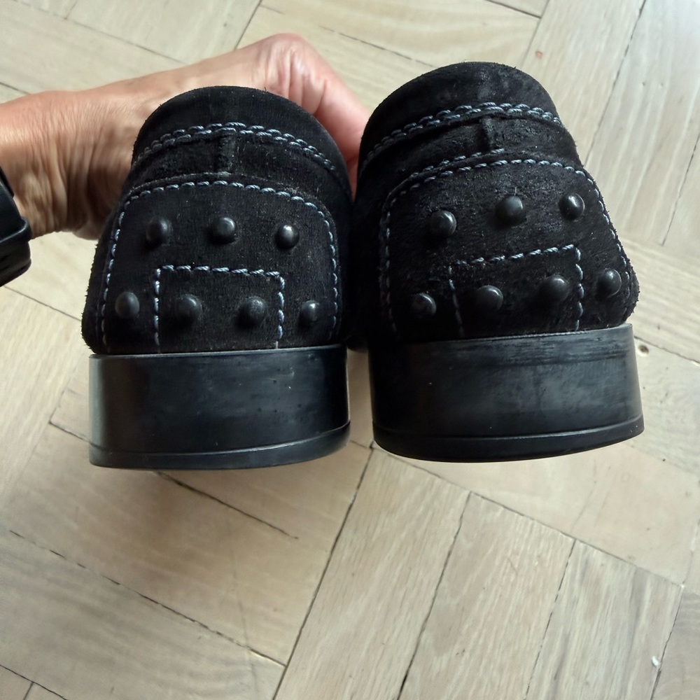 Tod's Black Suede Gommino shoes - Picture 2 of 5